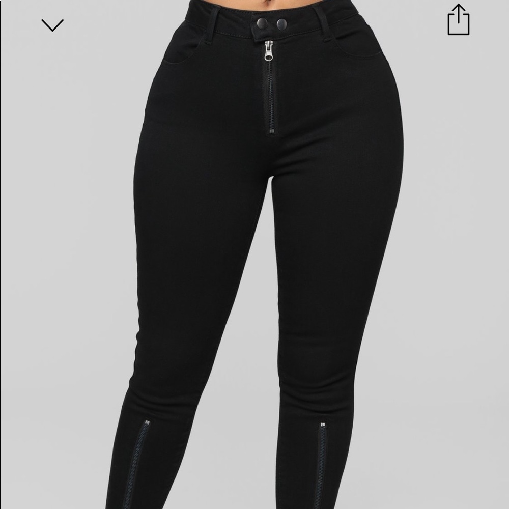Center Of Your World Fashion Nova Jeans Size 7